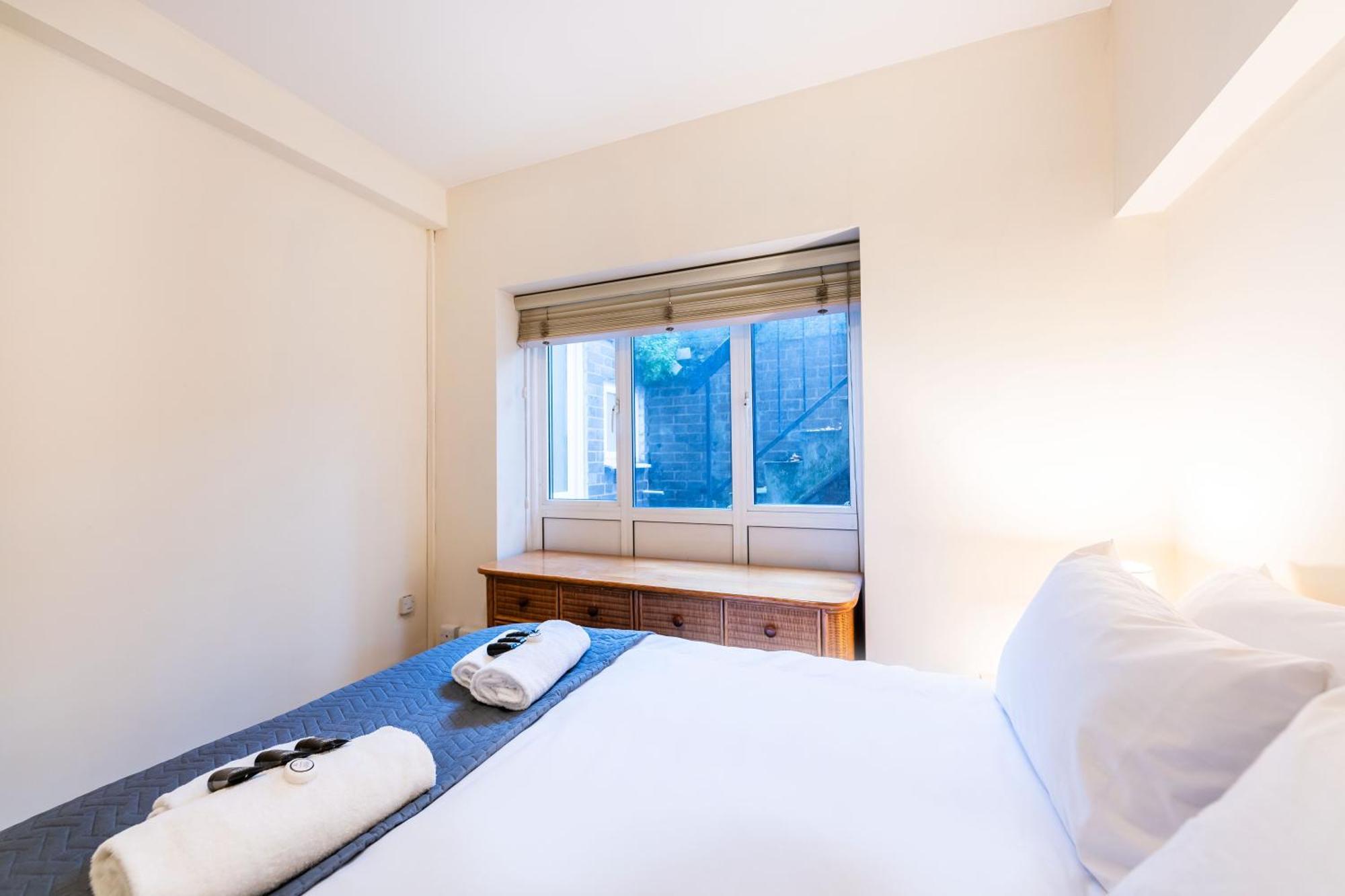 Luxury 6 Bedroom House In Southwick Street London Luaran gambar