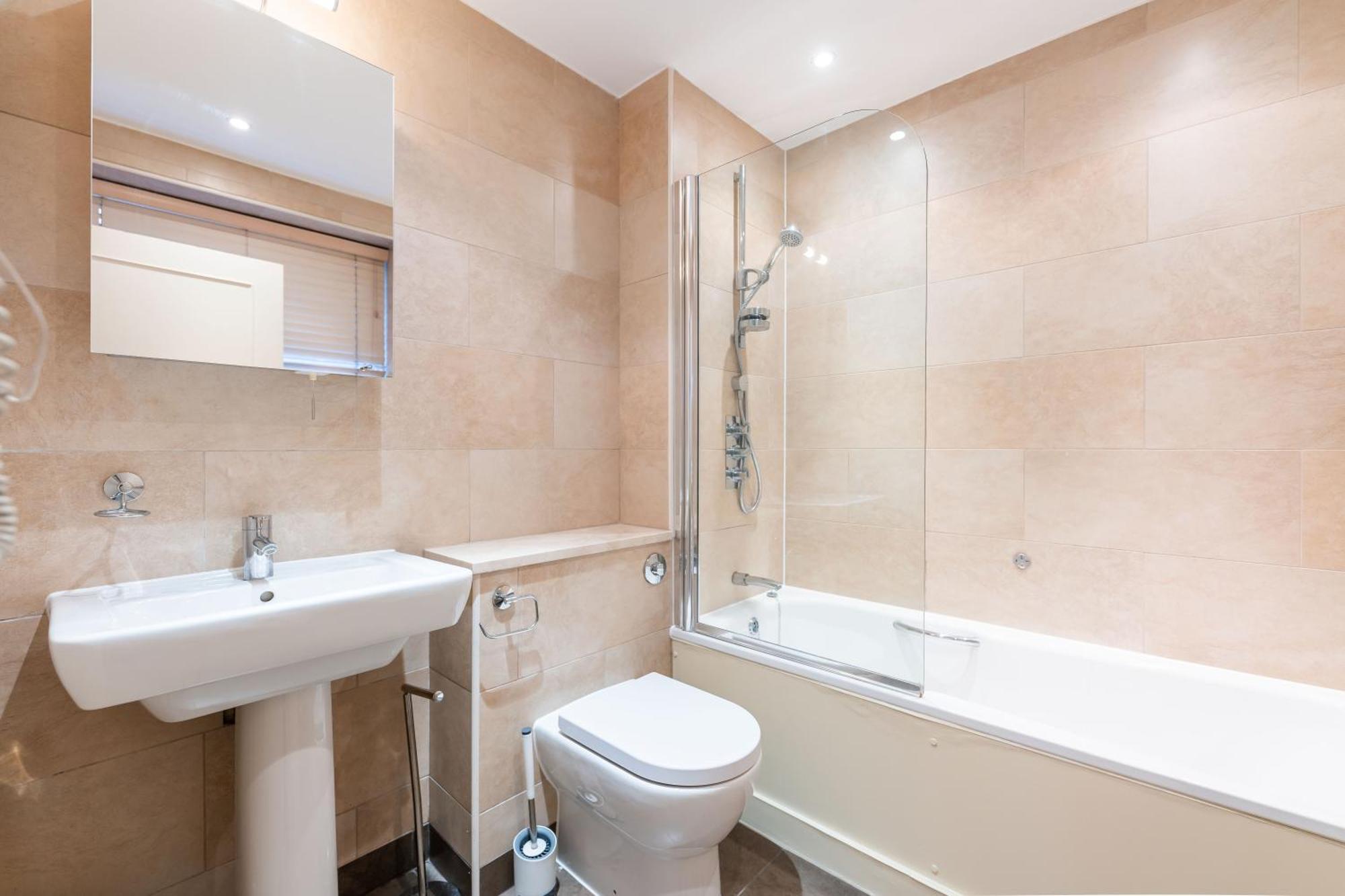 Luxury 6 Bedroom House In Southwick Street London Luaran gambar